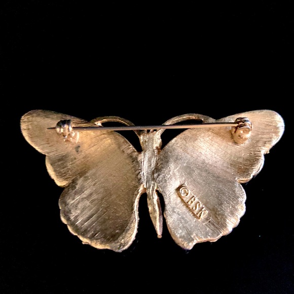 Vintage BSK Gold Tone Butterfly Brooch - Picture 2 of 2